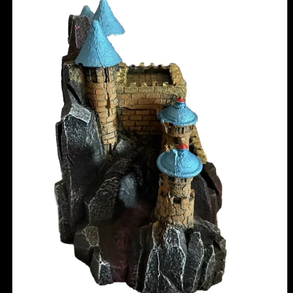 - Aqua Culture Rustic Castle Aquarium Ornament Cute Castle Fish Hideout